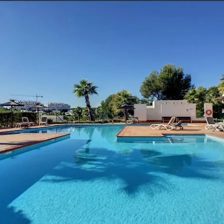 Colinas Golf - 4 Nights Min San Miguel De Salinas